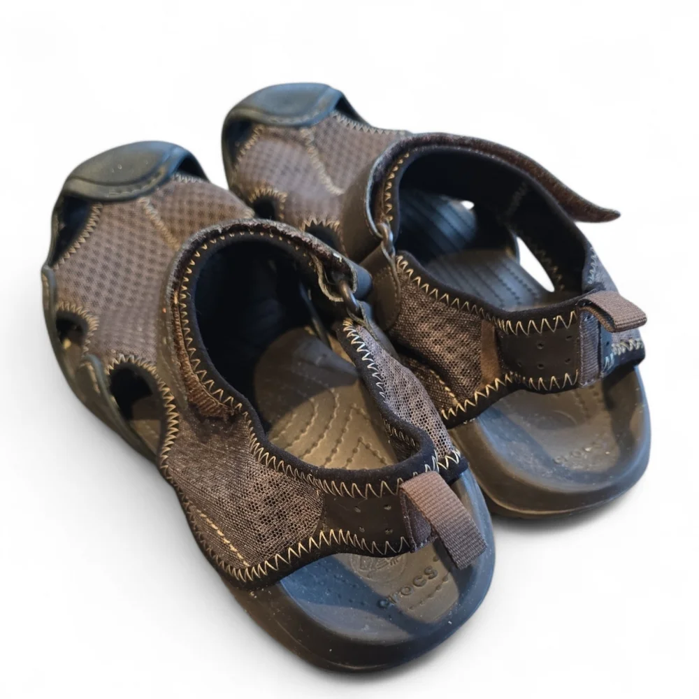 Crocs Swiftwater Mesh Deck Sandals Mens 12 Brown Black Outdoor Water Shoes‎